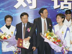 最全张继平素颜照