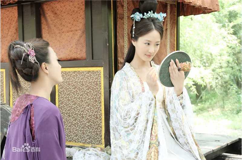 陆梅芳(FangFang)大唐女将樊梨花生活照