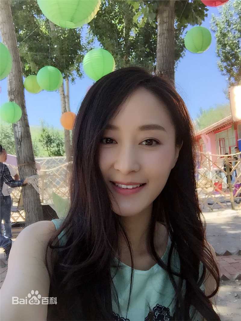 陆梅芳(FangFang)芳芳生活照性感图片图集