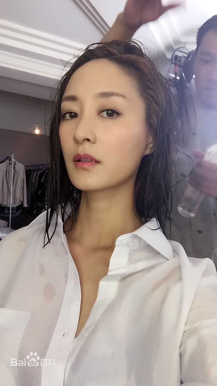 陆梅芳(FangFang)芳芳生活照性感图片图集