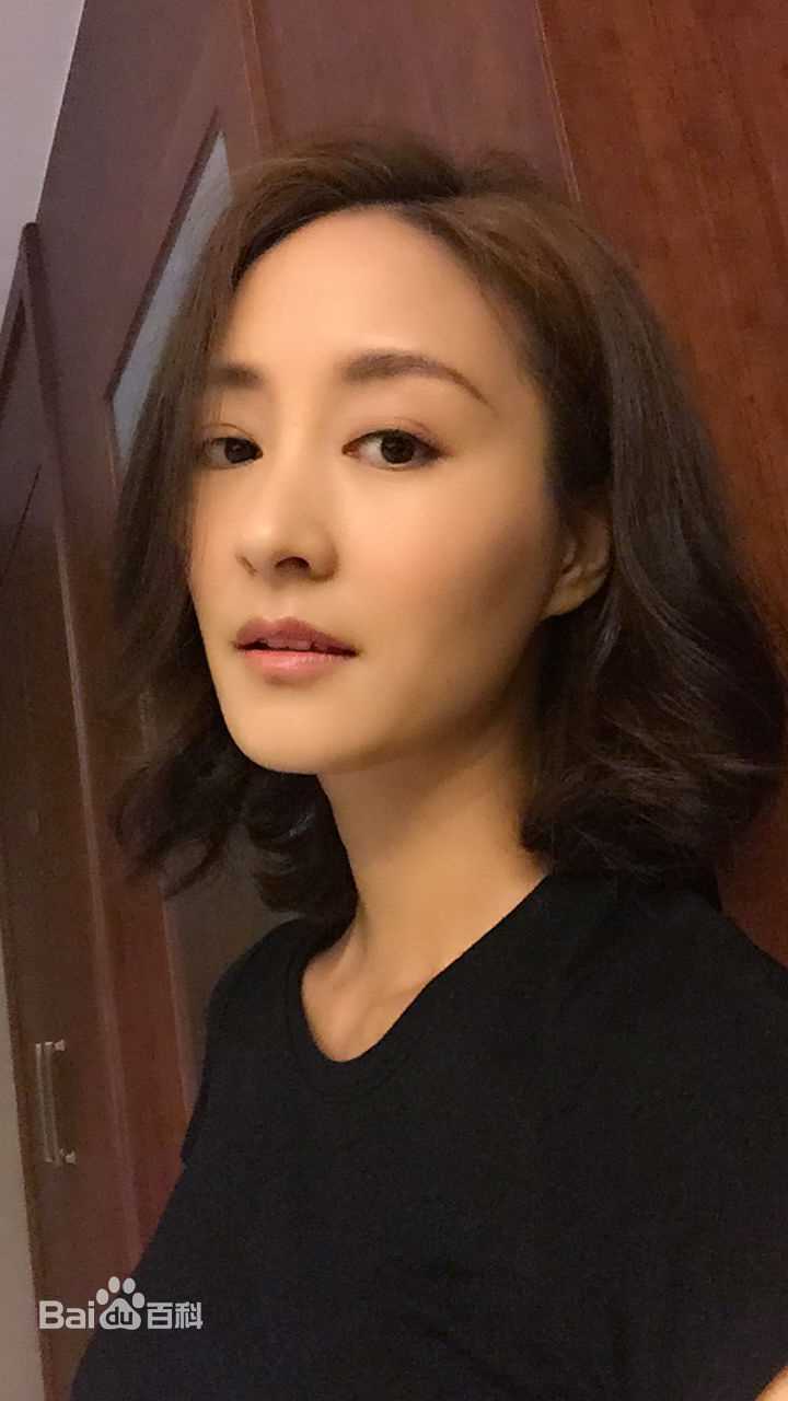 陆梅芳(FangFang)鹰巢之预备警官生活照