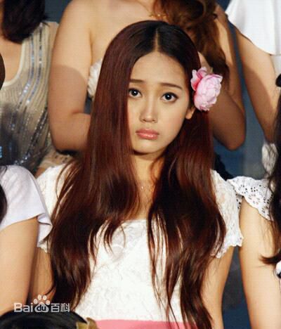 最新郑湫泓(Greenly)精彩图册