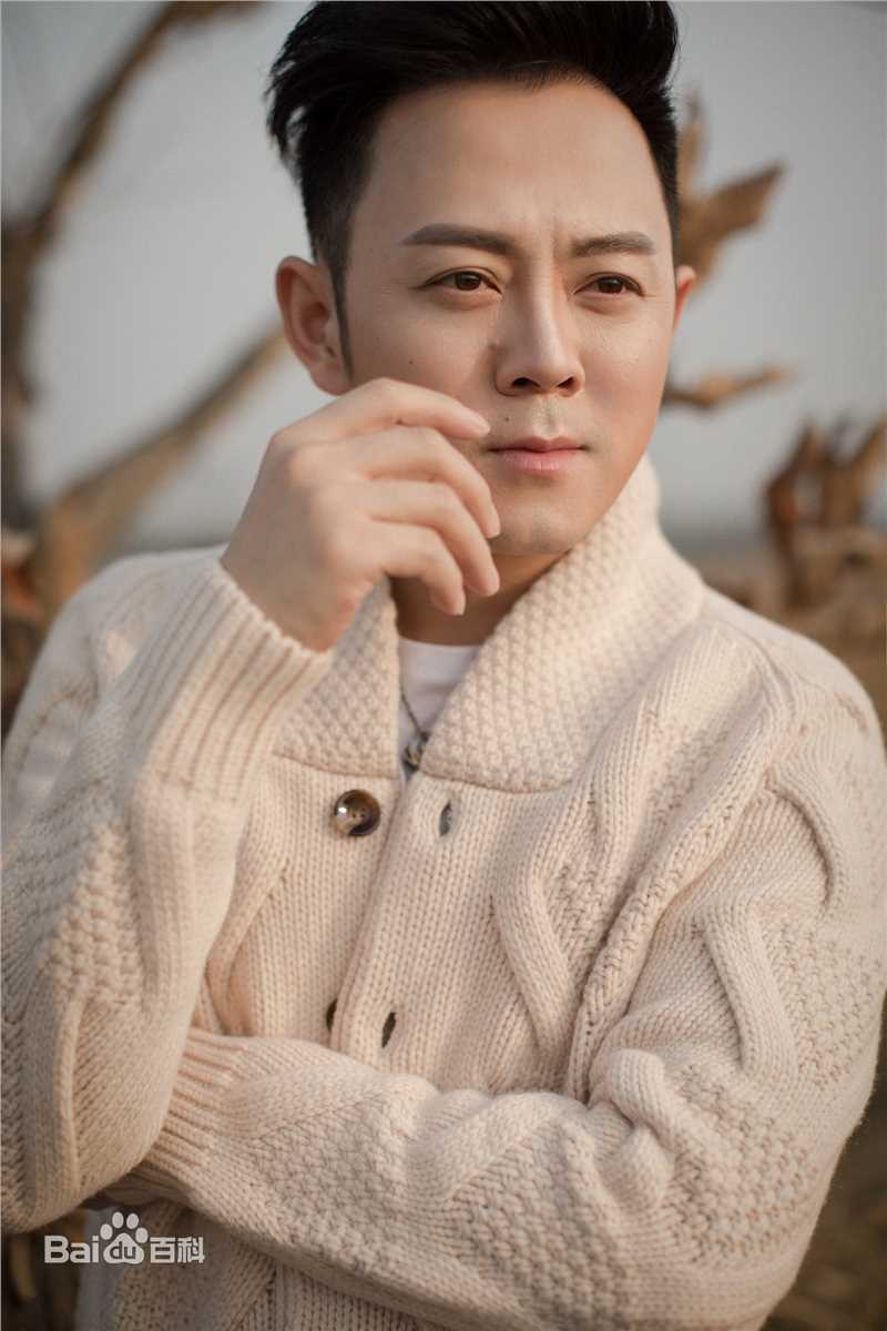 闫霖飞最新个人壁纸