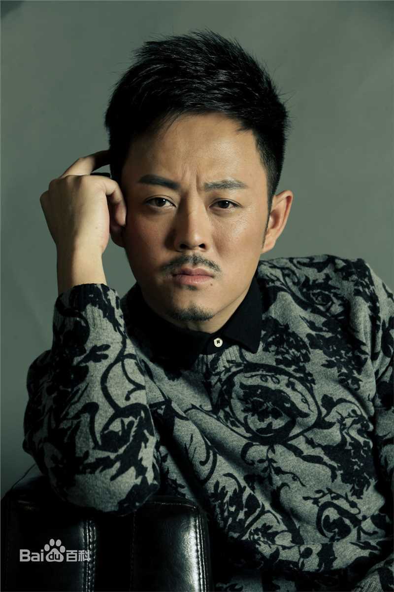 闫霖飞最新个人壁纸