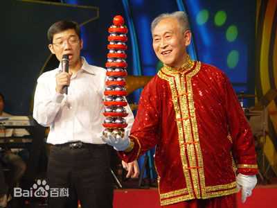 李占春铁球前后照片