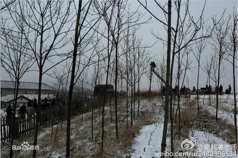 寒冬片场照片素颜照壁纸