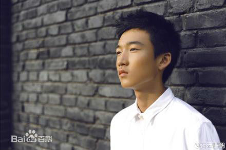 石云鹏(Simon)帅气鹏鹏（18岁）前后照片