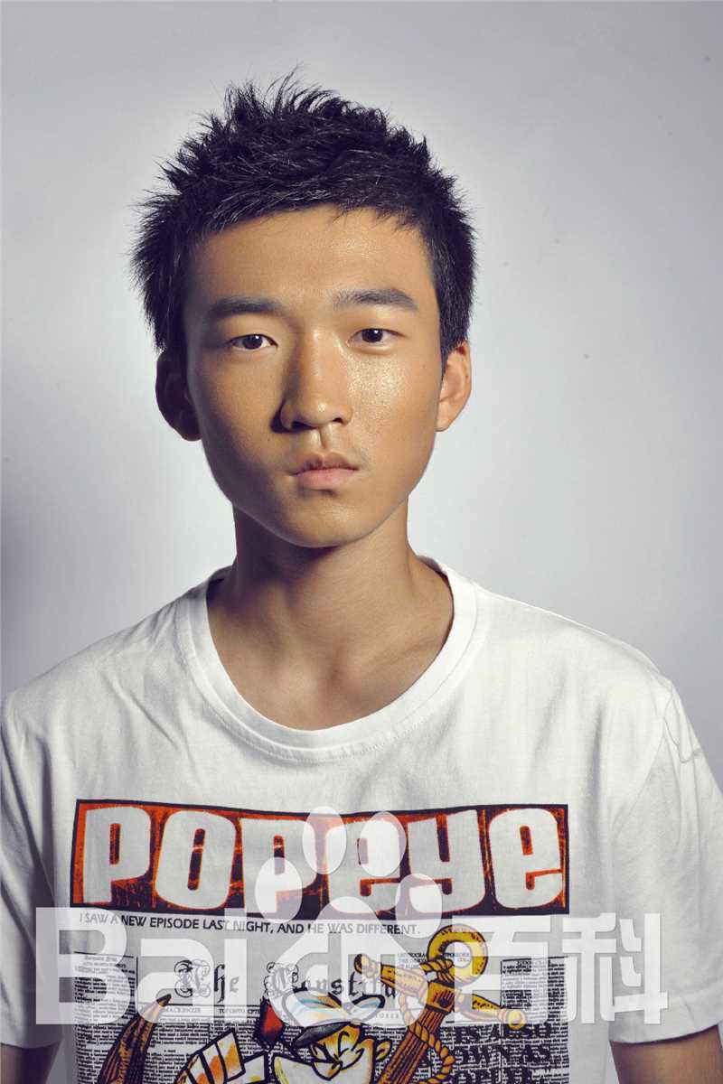 石云鹏(Simon)帅气鹏鹏（18岁）前后照片