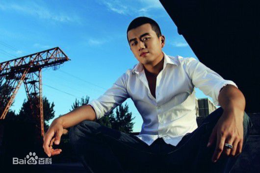 高清尹君正性感图片