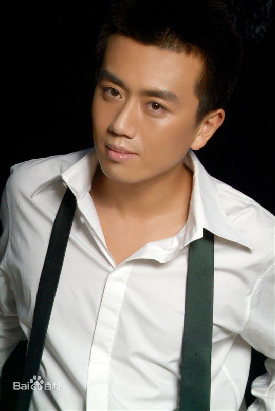 高清尹君正性感图片