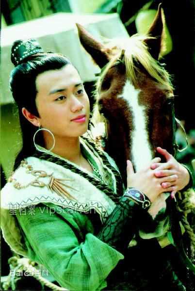 高清尹君正性感图片