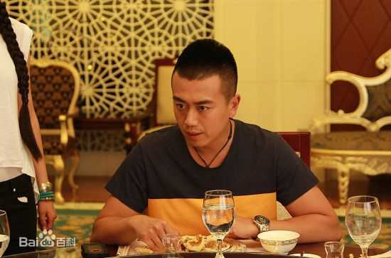 尹君正前后照片