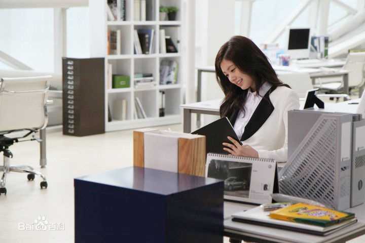 郑素敏(，Jung So Min)广告代言壁纸壁纸