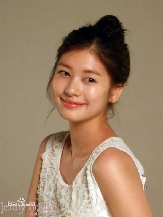 高清郑素敏(，Jung So Min)精彩图册