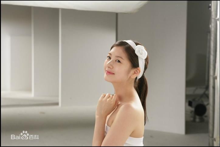 高清郑素敏(，Jung So Min)精彩图册