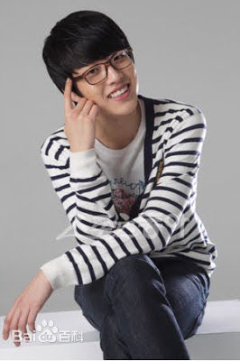 李成烈(Lee SeongYeol、Lee SungYeol)影视形象生活照