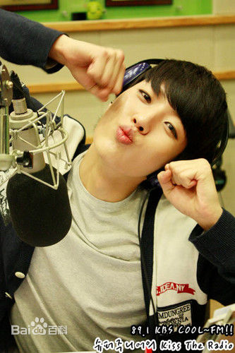 李成烈(Lee SeongYeol、Lee SungYeol)成烈电台节目壁纸壁纸