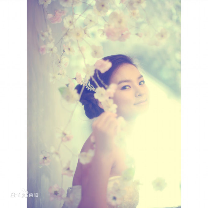 金允慧(/Kim Yun-Hye)幻纱前后照片