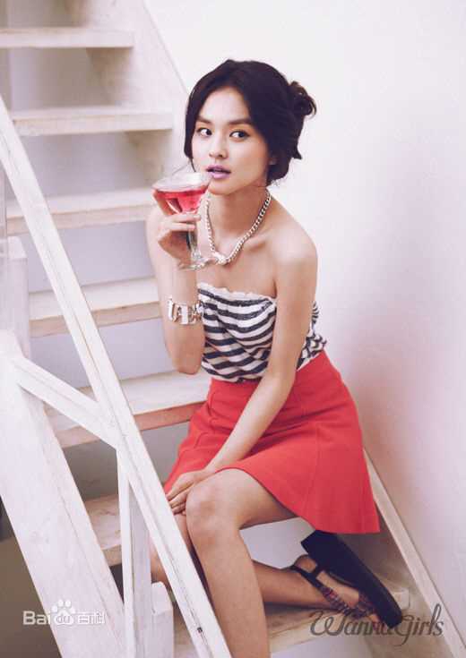 金允慧(/Kim Yun-Hye)「杂志」《Wanna Girls》2012.5月号