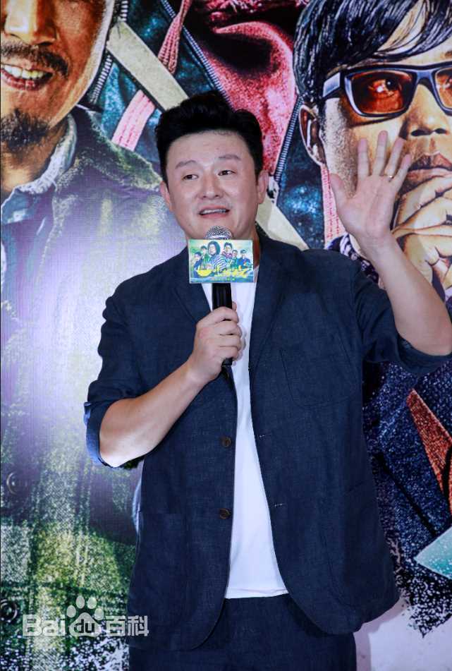 高清张磊在作品《一出好戏》中的图册