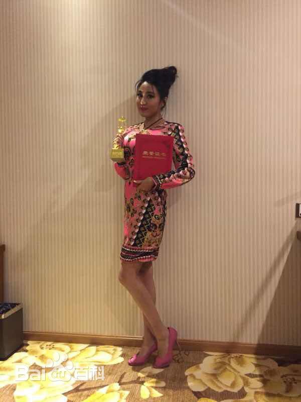 栗子兒栗子儿新闻活动照壁纸壁纸