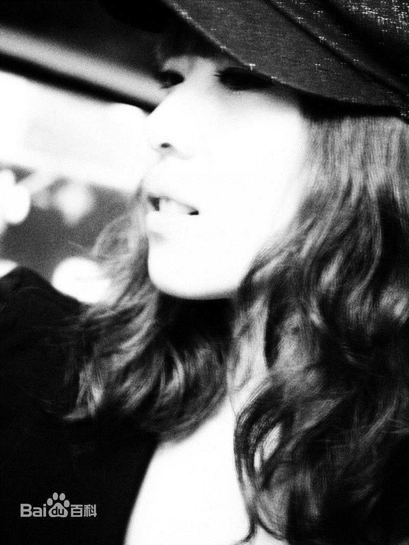 赵雪-艺术照前后照片