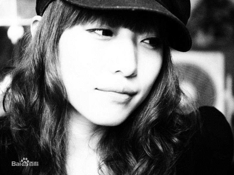 赵雪-艺术照前后照片