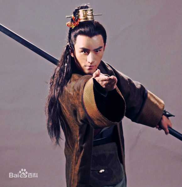 张清张晓晨饰演的素颜照壁纸