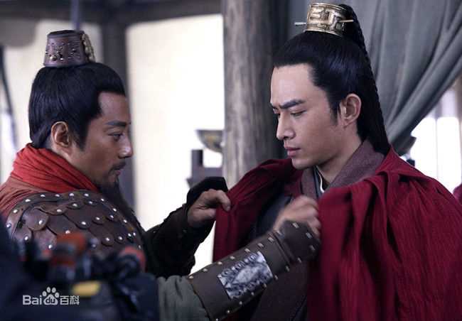 张清张晓晨饰演的素颜照壁纸