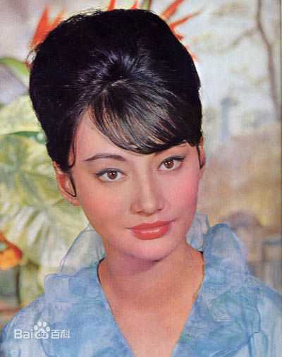 尤敏图册生活照相册