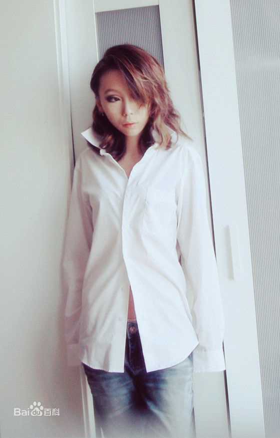 许静雯(Kifer)生活照