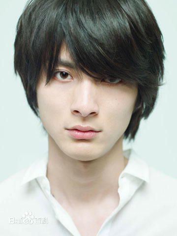 最新高良健吾(こうら けんご)壁纸