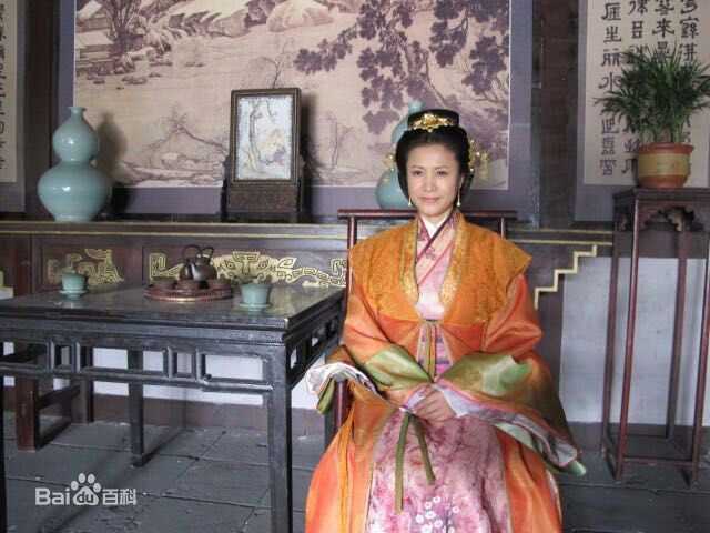 张艺心古装最新剧照