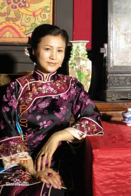 张艺心古装最新剧照