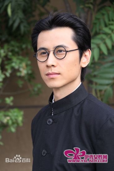 严昆照片集锦素颜照壁纸