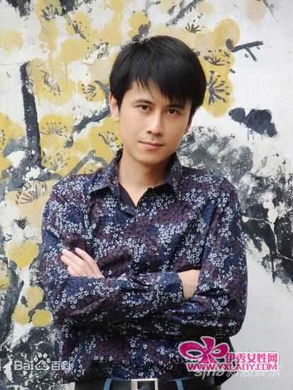 严昆照片集锦素颜照壁纸