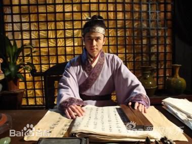 严昆李白传前后照片