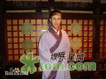 严昆李白传前后照片