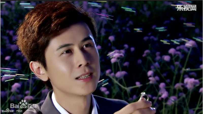 严昆我家有个赵大咪图册