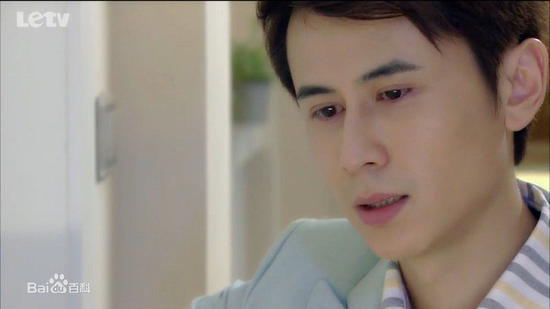 严昆我家有个赵大咪图册