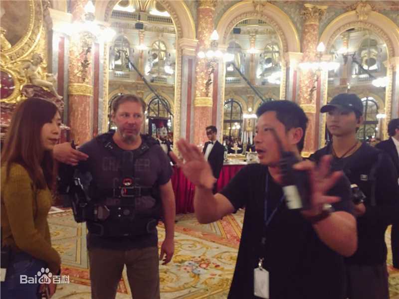 最新彭学军壁纸