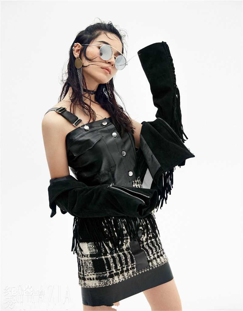 代斯(daisy)红秀Fashion Attitude第279期性感图片图集