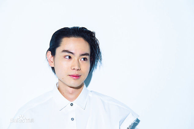 菅田将晖(すだ まさき 、Suda Masaki)杂志海报