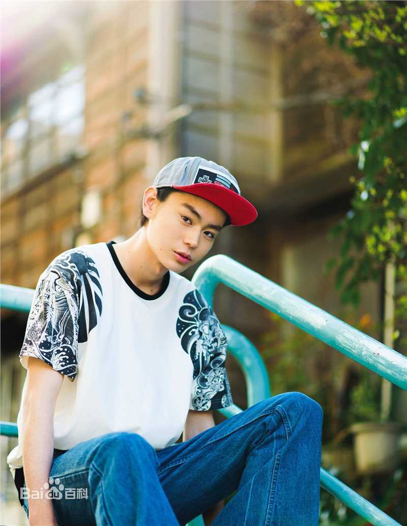 菅田将晖(すだ まさき 、Suda Masaki)杂志海报