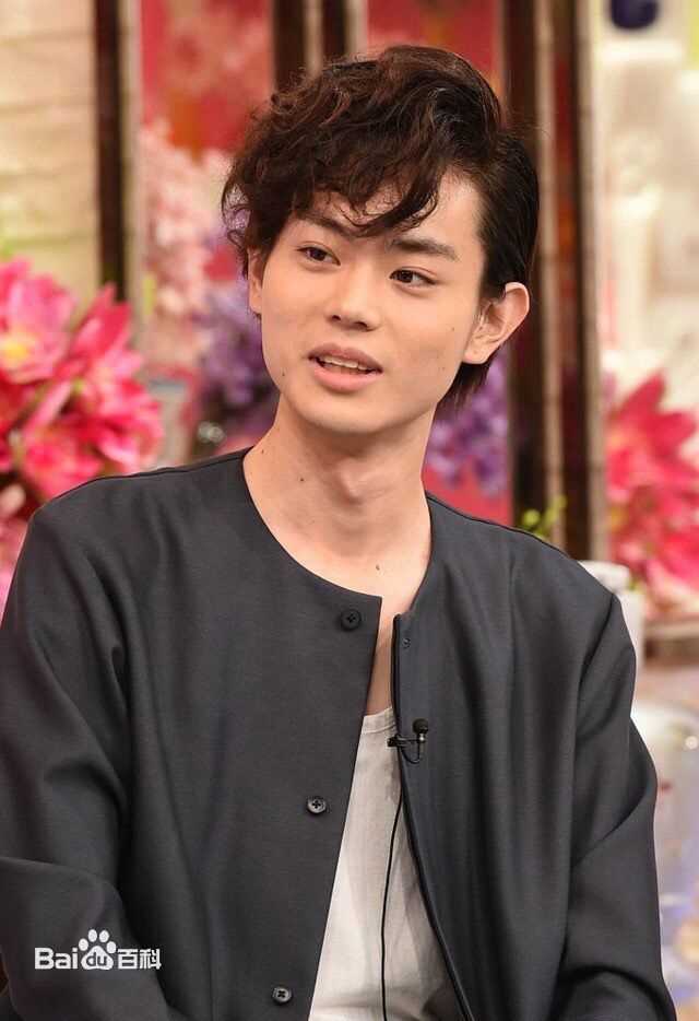 菅田将晖(すだ まさき 、Suda Masaki)活动照性感图片图集