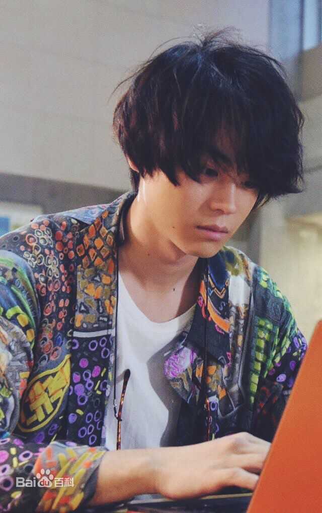 最新菅田将晖(すだ まさき 、Suda Masaki)壁纸