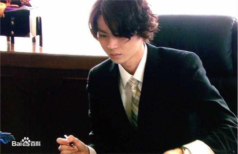 菅田将晖(すだ まさき 、Suda Masaki)剧中形象素颜照相册