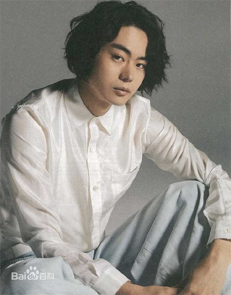 最新菅田将晖(すだ まさき 、Suda Masaki)性感图片