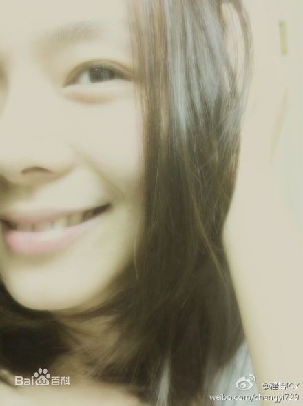 程怡生活中的 A壁纸壁纸