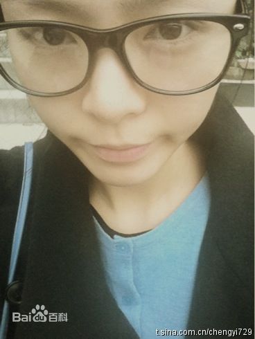 程怡生活中的 A壁纸壁纸